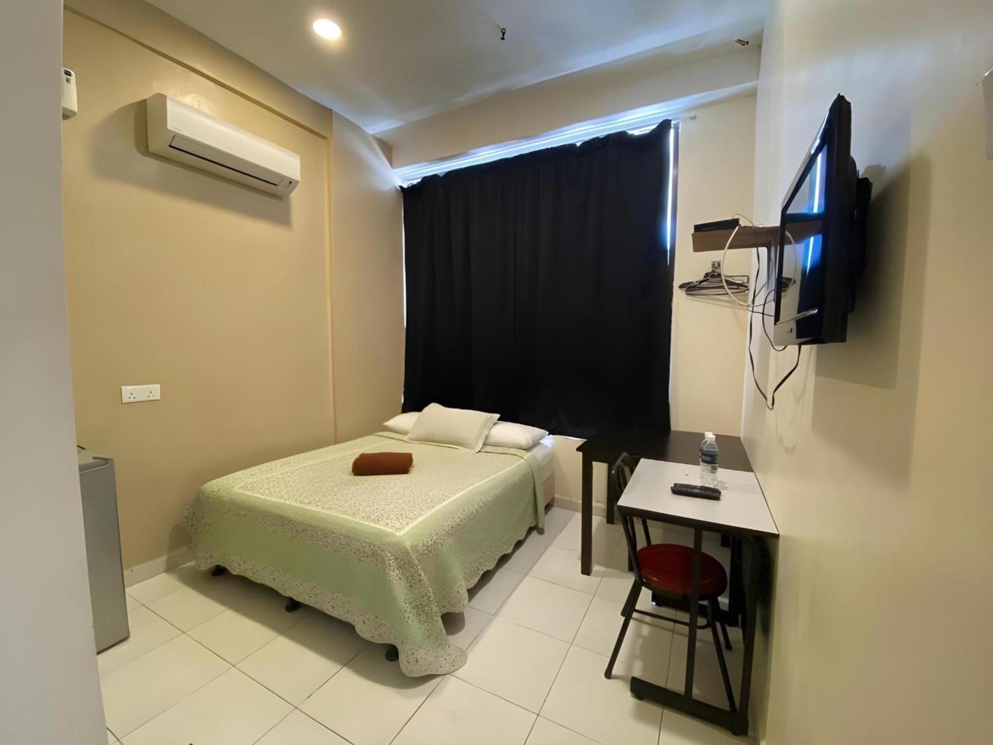 โอโย 89807 มาย บัดเจ็ต โฮม Hotel บาตูเฟอริงกี ภายนอก รูปภาพ